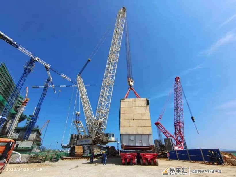 中核机械工程圆满完成漳州核电“华龙一号”两台凝汽器吊装