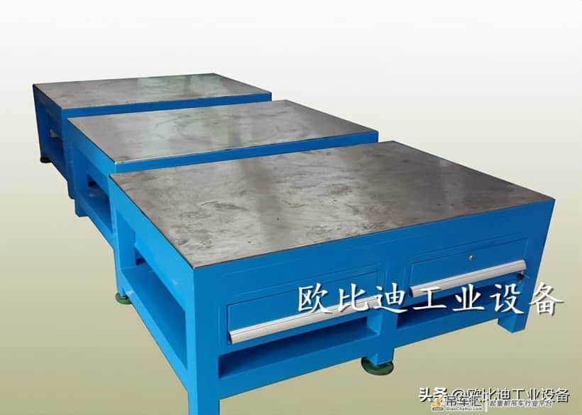 简易的轻型移动式龙门起重机