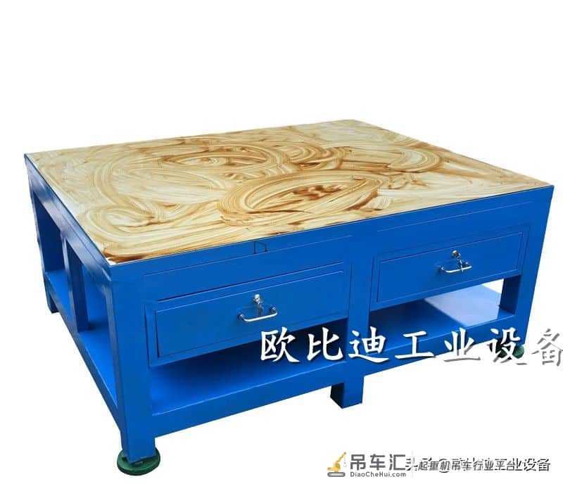 简易的轻型移动式龙门起重机