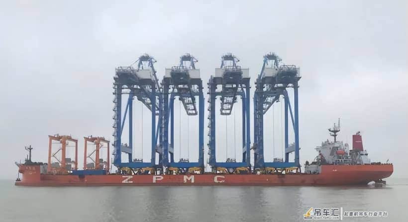PMC4台岸桥2台珠海轮胎吊顺利发运珠海港和北海铁山港