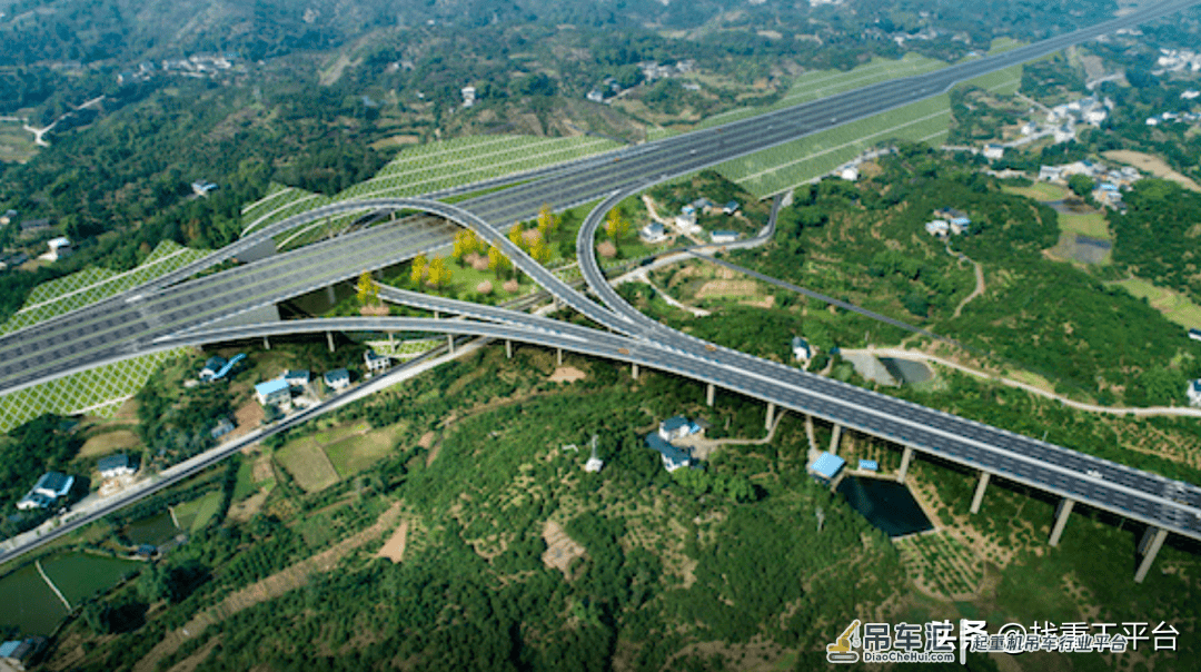 重庆武隆至两江新区高速公路工程项目部塔式起重机、施工电梯招标