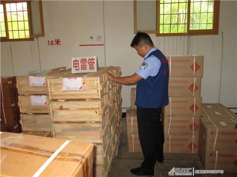 2022年起重机械电气安装维修考试题库及答案