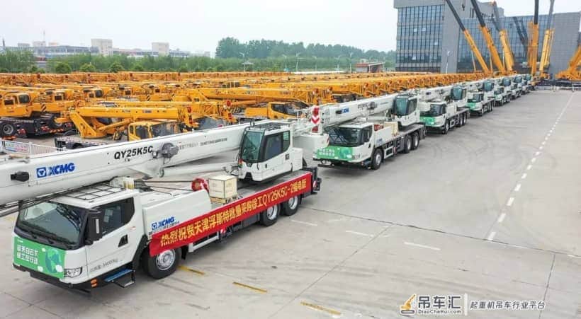 电量拉满!10台徐工插电版起重机携手战津门