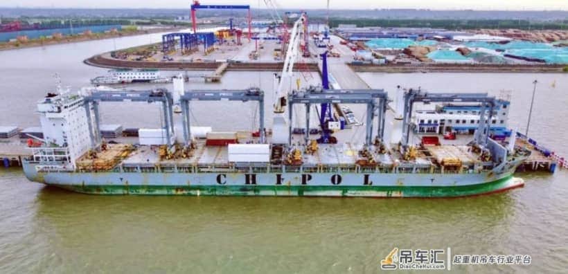 润邦工业为DP world交付5台轮胎式集装箱起重机
