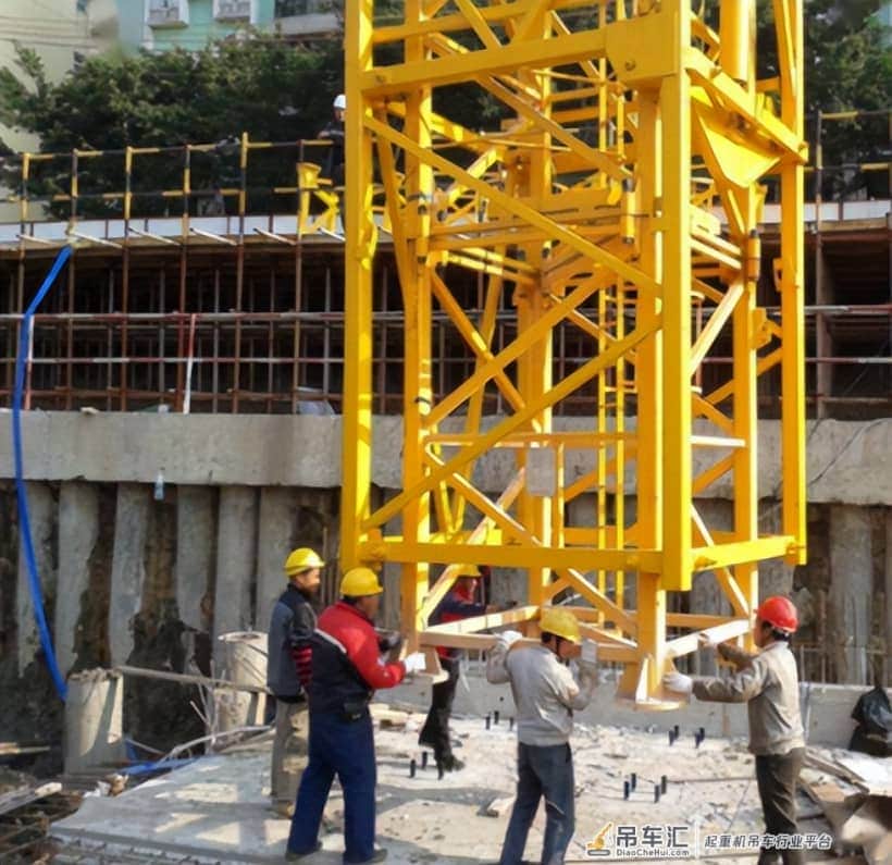 塔吊是什么?在工地上是怎么升高的?为你解开大家20多年的疑惑