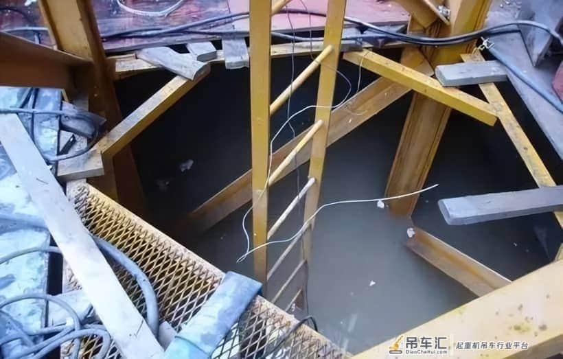 施工现场塔吊安全常见19项通病隐患
