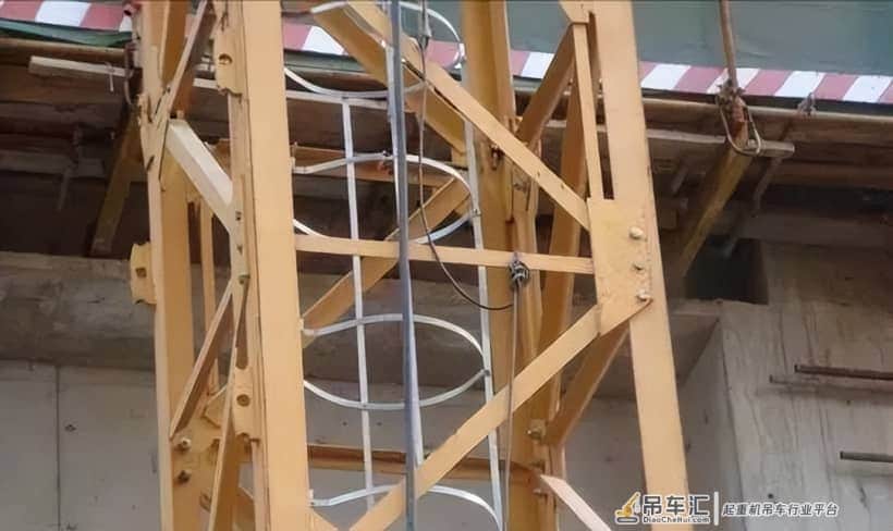 施工现场塔吊安全常见19项通病隐患