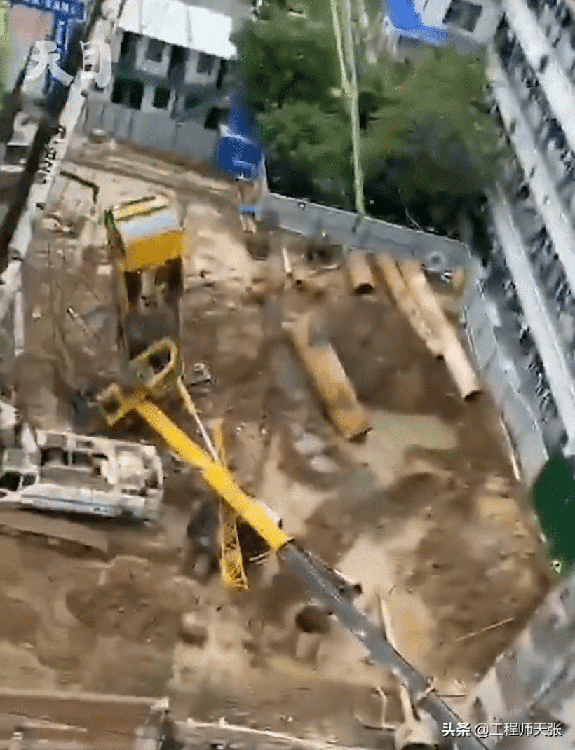 突发!广西某中学工地吊车倾覆致路过学生1死1伤,深度了解一下