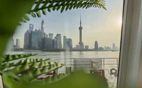 海上吊装船租赁价格，海上风电吊装船舶要注意什么？