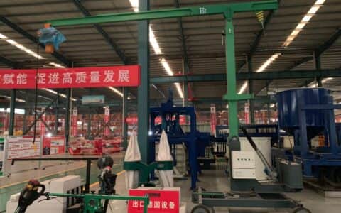 小型吊车、砌块吊车、大砌块施工工具