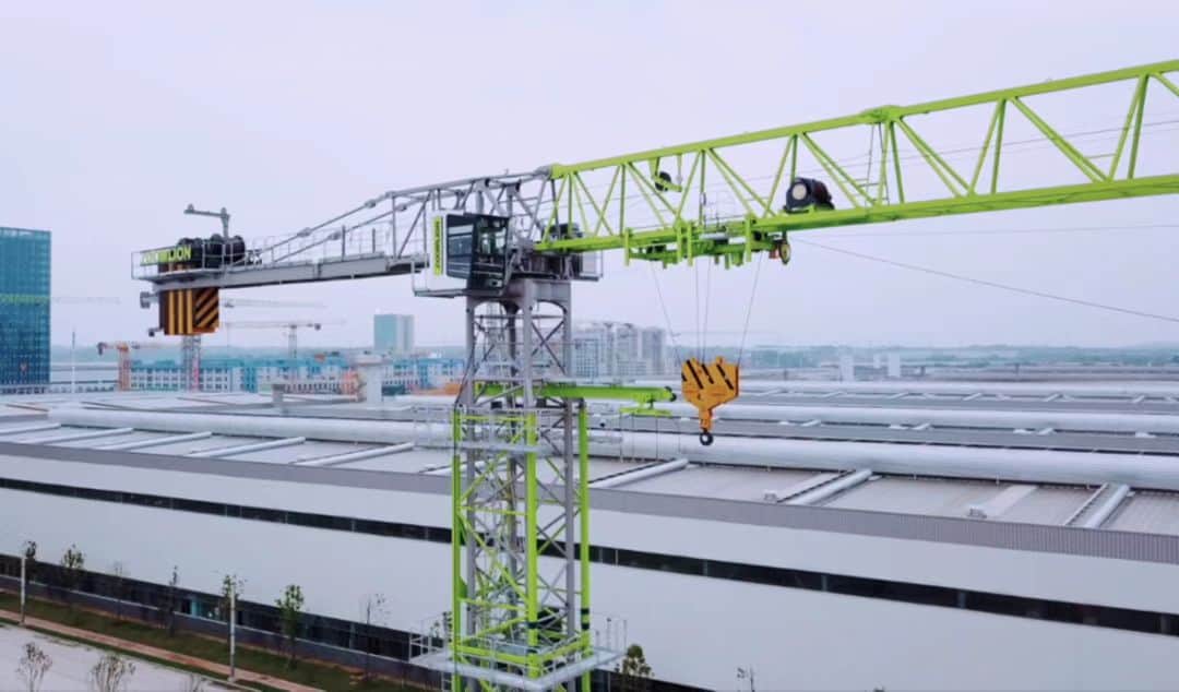 R代塔机实力引领!中联重科与湖南建工华旺公司达成战略合作