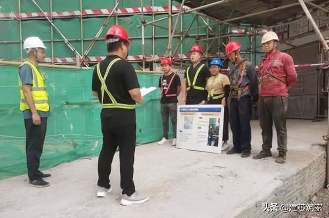 塔式起重机安拆如何安全针对性交底?