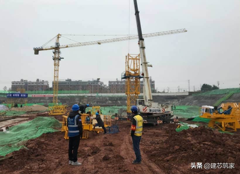 塔式起重机安拆如何安全针对性交底?