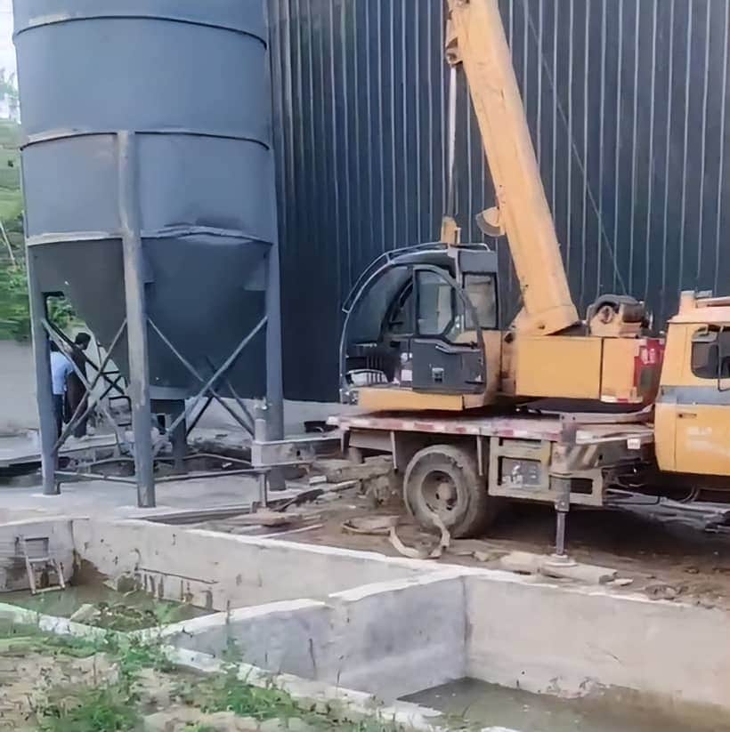 小8t立5吨水泥罐!没点水平真啃不动