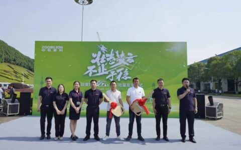 火热发货！中联重科70米泵车等“凌云Ⅱ”系列产品批量奔赴全国
