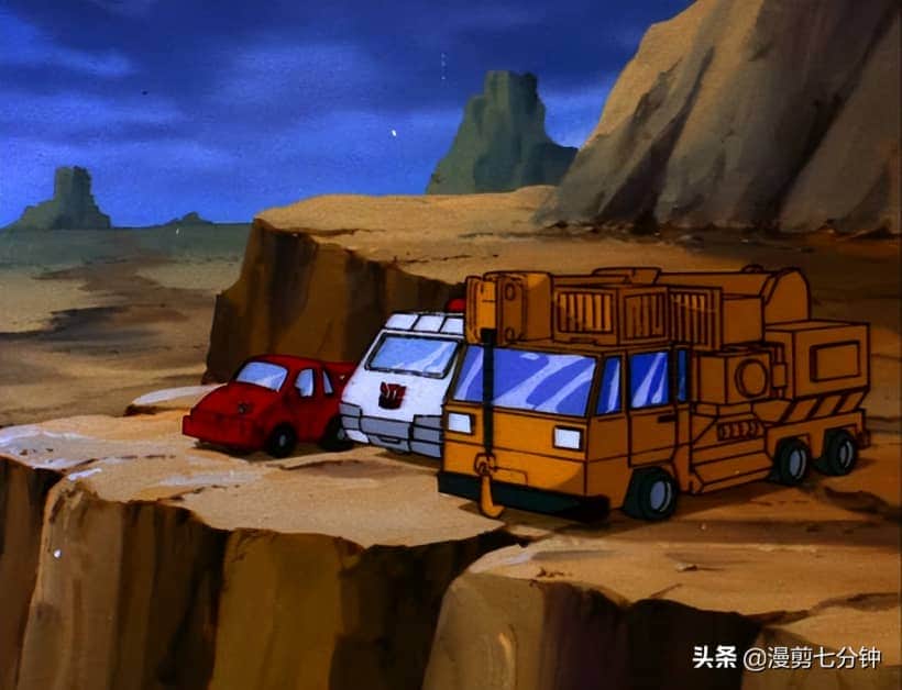 吊车 到底是不是第一批随方舟来到地球的汽车人