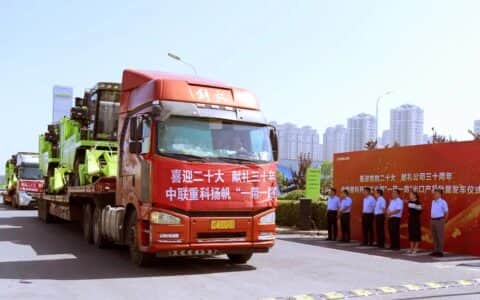 “极光绿”闪耀世界，中联重科千台农机批量出口“一带一路”