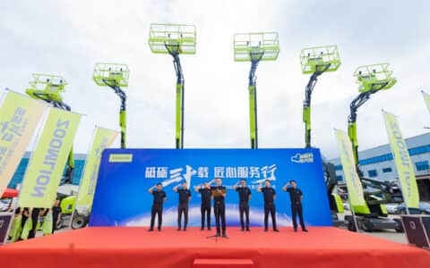 砥砺三十载 匠心服务行，中联重科2022年服务万里行团队再添”劲旅”