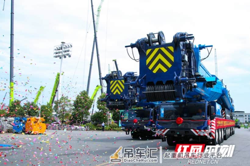 “起重王者”的自我超越!中联重科全球最大全地面起重机批量交付