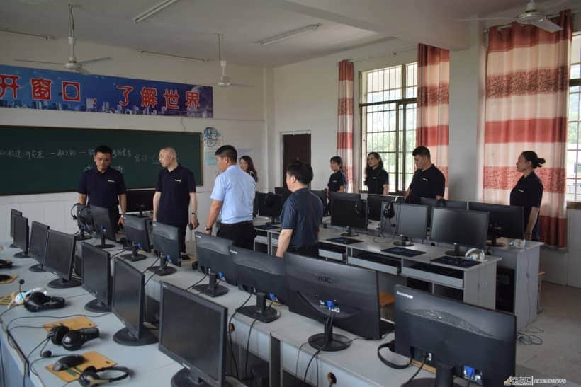 助力跨越数字鸿沟,中联重科客户联盟为留守儿童增添全新电教室