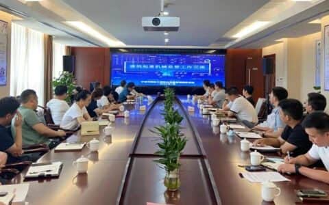 市建设安质总站组织召开建筑起重机械安全管理交流会