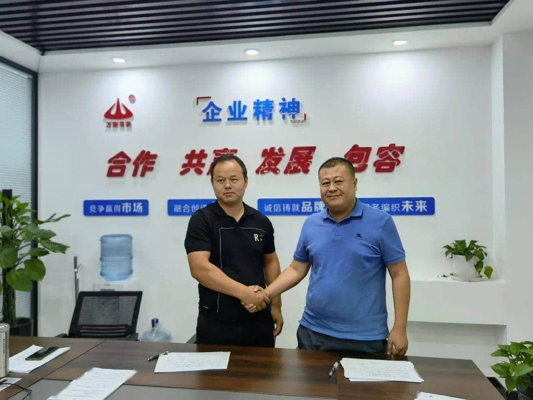 不得不说,新疆万新的提车速度让人“眼馋”又佩服!