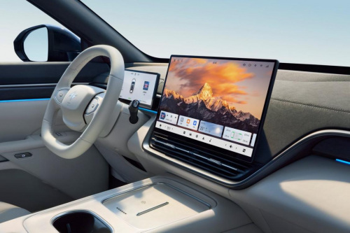 选家用 SUV 顾虑多?2026 款东风 eπ008,六座 + 健康环保 + 第三排舒适,家庭出游全搞定